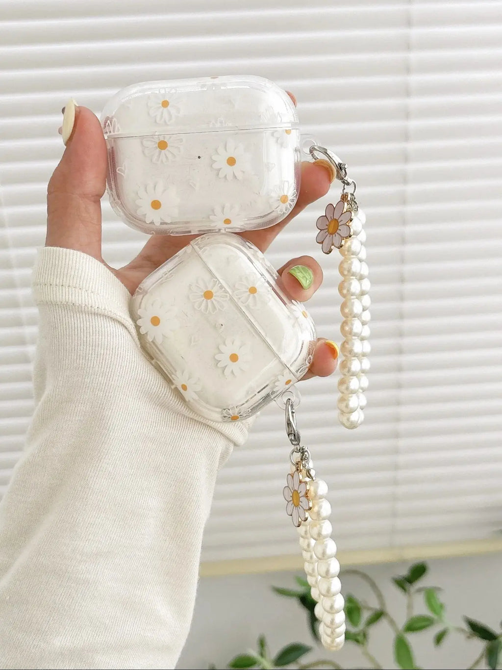 Funda inalámbrica Bluetooth para AirPods1/2, AirPods3, AirPods pro y pro2, funda para auriculares con patrón de flores de tpu y chai de perlas de imitación